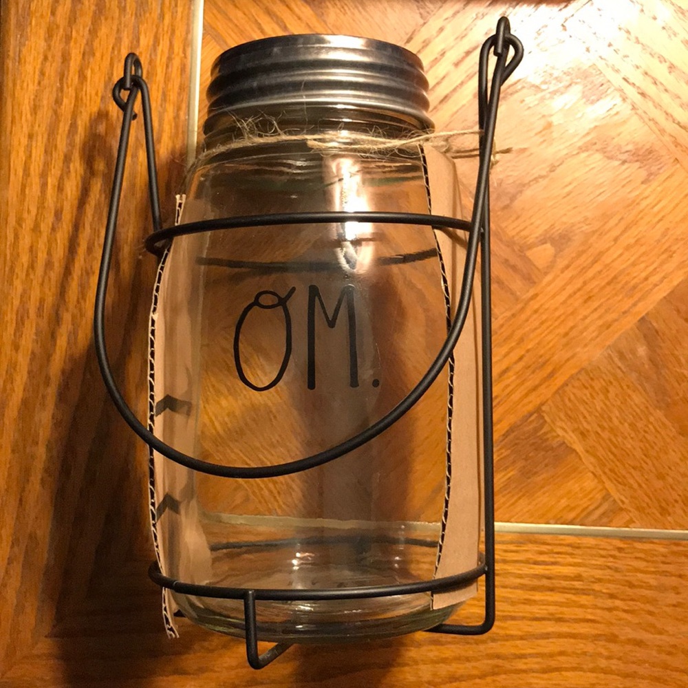 Rae Dunn Om. Jar with wire holder NWOT